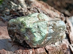 Labradorit surový 38,5 g Madagaskar