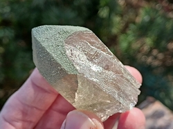 Horský kříšťál s chloritem špice 54,1 g - Mont Blanc