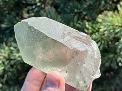 Horský kříšťál s chloritem špice 292 g Mont Blanc  - MOUDRÝ PRŮVODCE
