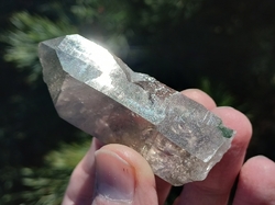 Záhněda horský krystal s chloritem 45 g Mont Blanc  - NAJDI SVOU HODNOTU