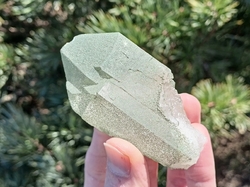 Horský křišťál s chloritem 130 g Mont Blanc - POSVÁTNÝ CHRÁM MOUDROSTI