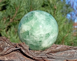 Koule fluorit zelený 450 g - OPTIMISTA