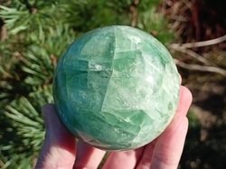 Koule fluorit zelený 450 g - OPTIMISTA
