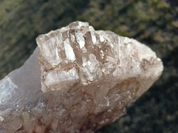 Záhněda elestial 1296 g -  KNIHOVNA