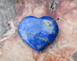 Lapis lazuli SRDCE  7,1 g