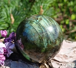Labradorit koule 294 g Madagaskar
