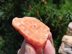 Kalcit oranžový surový 35 g - VÁŠEN 