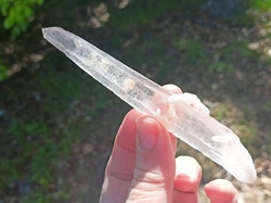 LASER křišťál lemurský 58 g - MISTR