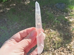 LASER křišťál lemurský 58 g - MISTR