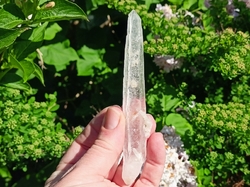 LASER křišťál lemurský 58 g - MISTR