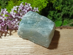 AKVAMARÍN krystal 42,7 g - VIZIONÁŘ