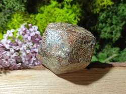 Almandin surový velký (granát) 92,9 g Afghánistán 