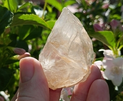 Křišťál s limonitem surový 89 g - KŘIŠŤÁLOVÁ RADOST