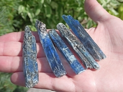 Kyanit modrý krystal Zimbabwe 12,1 - 22 g výprodej