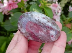 RUBELIT (růžový turmalín) hmatka 87,3 g