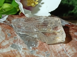 Skapolit krystal 4,9 g - Průvodce změnami