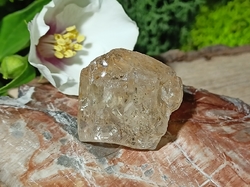 Skapolit krystal 10,9 g - Průvodce změnami