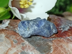 Tanzanit mini krystal 1,95 g - NAJDI SVOU CESTU 
