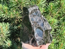 Obsidián kouřový surový 2140 g - HORA BEZPEČÍ  