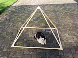Pyramida dřevěná 100 cm skládací - ENERGIE