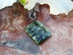 SERAFINIT kabošon 1,2 g
