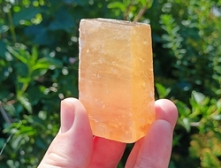 Islandský kalcit přírodní 104 g - SOLÁRNÍ SLUNCE 