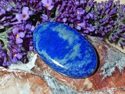 Lapis lazuli kabošon 6,18 g