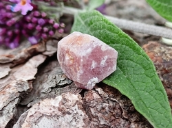 Rubín surový 2,05 g Madagaskar