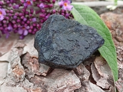 Iolit (cordierit) surový 6,43 g Madagaskar  