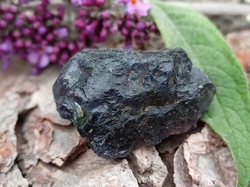 Iolit (cordierit) surový 6,43 g Madagaskar  