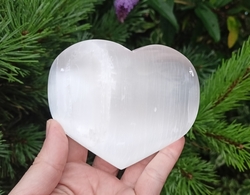 Selenitové srdce velké 11 cm SPOJENEC