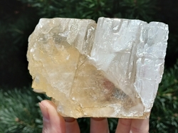 Kalcit žlutý extra kvalita 759 g - SLUNEČNÍ SKÁLA
