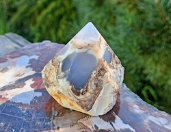 Chalcedon modrý s horninou špice 101 g - NEBE NA ZEMI