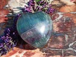 Fluorit srdce 24 g Madagaskar