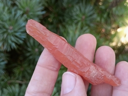 Tangerine křišťál surový mistrovský 13,5 g - PRASTARÁ MOUDROST A SÍLA