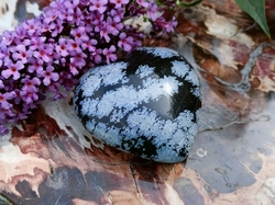 Obsidián vločkový srdce 60,38 g