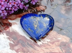 Lapis lazuli SRDCE 10,4 g - HVĚZDY