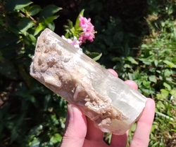 Hiddenit krystal 343 g - CESTA KE SVÉMU SRDCI