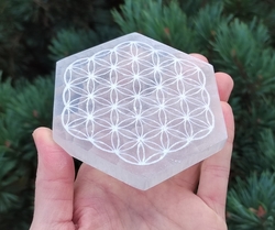 Selenitový podtácek šestihran 10 cm - KVĚT ŽIVOTA 