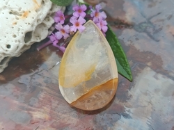 Kapka křišťál s limonitem 15,4 g - Zlatý léčitel Kapka křišťál s limonitem 15,4 g - Zlatý léčitel