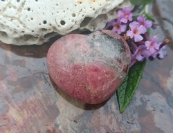 Rodonitové SRDCE 3,1 cm Rodonitové SRDCE 3,1 cm