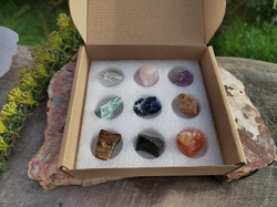 Sbírka surových minerálů box - SVĚT 15 x 13 cm