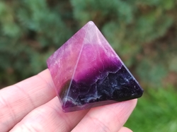 Čakrová sada pyramid z minerálů 3,5 cm - ROVNOVÁHA