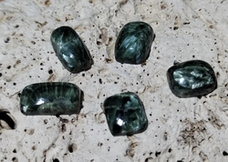 SERAFINIT kabošon SET 5 ks 5,14 g 