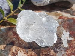 Křišťál surový výběrový 143 g - ČISTOTA