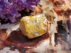 Křišťál + křemen surový s limonitem 24,9 g - SLUNCE