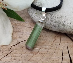 Turmalín  verdelit - melounový mini přívěsek 0,6 g