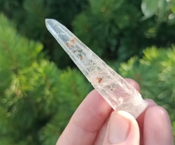 LASER křišťál lemurský s limonitem 18,5 g - SVĚTELNÝ PAPRSEK