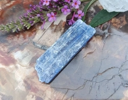 Kyanit modrý 12,1 g Brazílie - KOMUNIKACE
