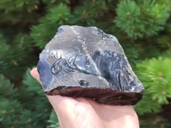 Obsidián černý surový 386 g - PLOUTEV